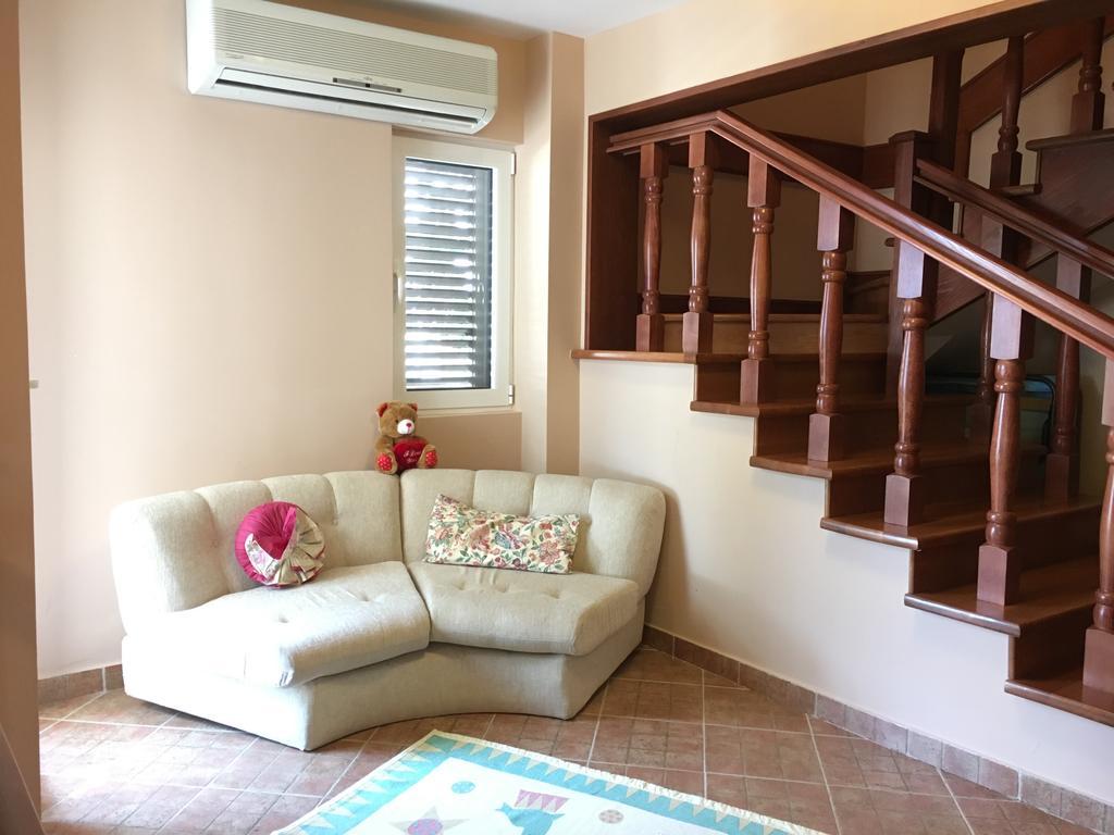 Villa Julia Петровац Экстерьер фото